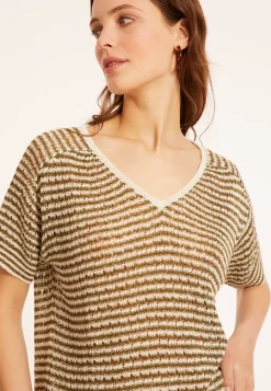 Maison Montagut T-Shirts>T-Shirt Ajoure En Lin Col V - Marguerite