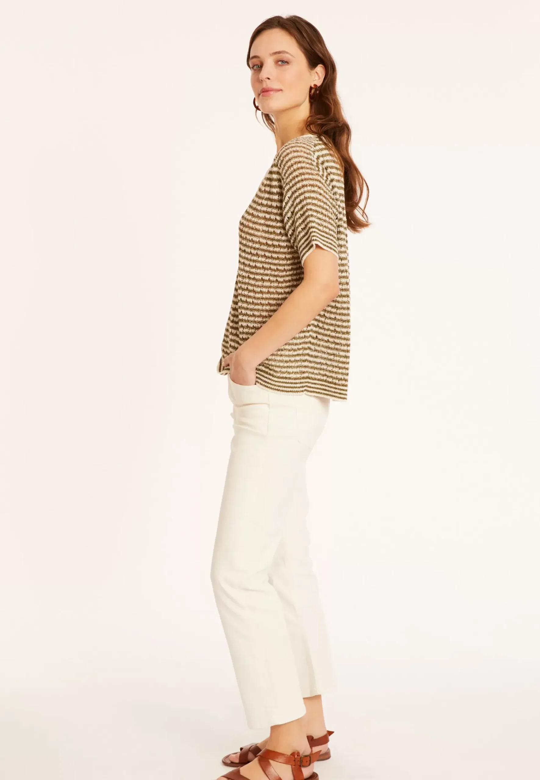 Maison Montagut T-Shirts>T-Shirt Ajoure En Lin Col V - Marguerite