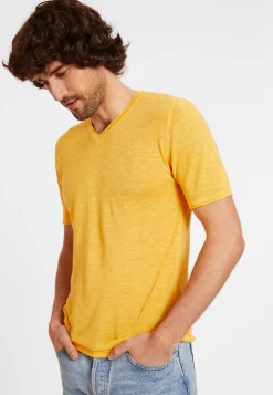 Maison Montagut T-Shirts>T-Shirt Col V En Lin Flamme - Reuben