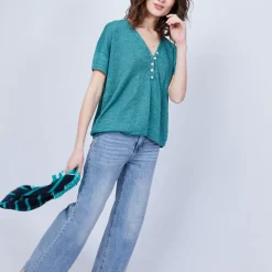 Maison Montagut T-Shirts>T-Shirt En Lin Col V Boutonne - Maati